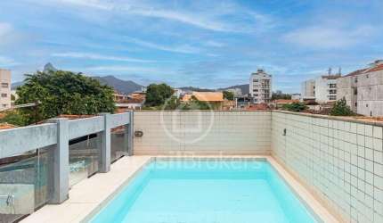 Casa com piscina, área gourmet e vista panorâmica do Cristo e Pão de Açúcar na URCA