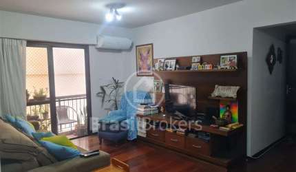 Botafogo 3 quartos com vaga