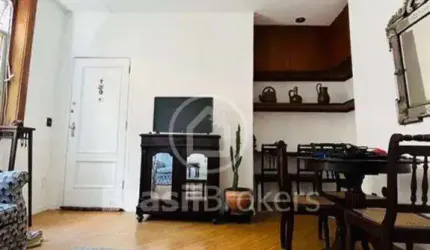 Imóvel no Leblon: Apartamento com 90m² e 3 quartos, sendo 1 suíte