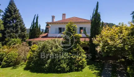 Casa de Condomínio à venda com 1215,00m² e 4 quartos em Várzea, Teresópolis - rj