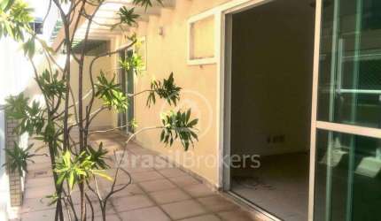 Excelente cobertura duplex no JARDIM BOTÂNICO!