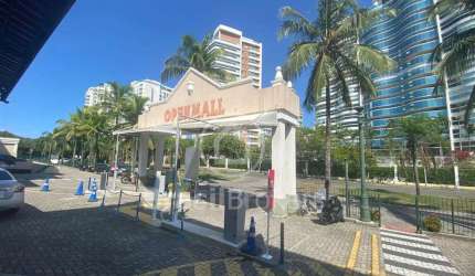 Sala comercial no Shopping Open Mall, com 30m².
