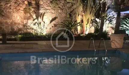 Casa Duplex à venda com 700,00m² e 4 quartos em Barra da Tijuca, Rio de Janeiro - rj