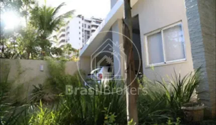 Casa à venda com 642,00m² e 8 quartos em Recreio dos Bandeirantes, Rio de Janeiro - rj