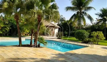 Casa de condomínio à venda - 4 suítes no Jardim da Barra