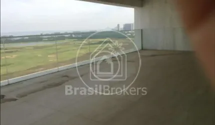 Apartamento 4 quartos, sendo 4 suítes