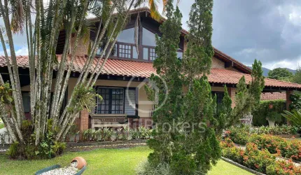 Linda casa em Vargem Grande - RJ, entre a serra e o mar!!!