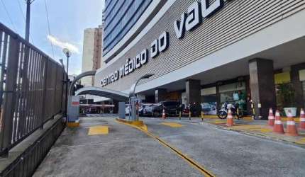 Sala Comercial no Centro Medico do Vale