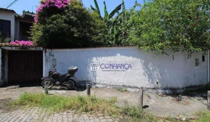 Casa Triplex 4 Quartos  a Venda Campo Grande-Rj