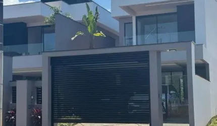 Sobrado Alto Padrão com 165 m2 à Venda em Jaraguá do Sul / SC