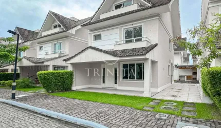 SUNRISE CASA TRIPLEX ESTILO AMERICANO COM 4 SUÍTES