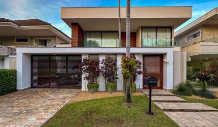 CASA CINEMATOGRÁFICA COM 4 SUÍTES 880m² NO QUINTAS DO RIO