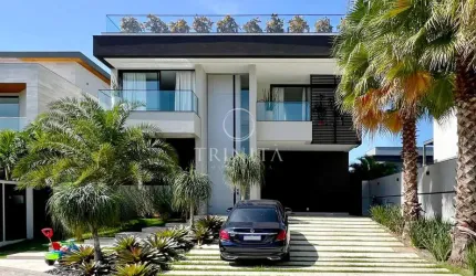 CASA TRIPLEX COM 5 SUÍTES NO ALPHAVILLE