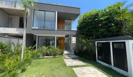 Casa em Condominio em Barra da Tijuca  -  Rio de Janeiro
