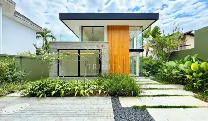 Casa em Condominio em Barra da Tijuca  -  Rio de Janeiro