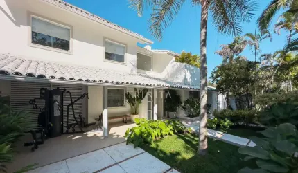 Casa em Condominio em Barra da Tijuca  -  Rio de Janeiro