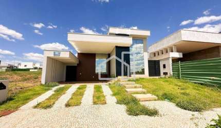Casa com 3 dormitórios à venda, 217 m² por R$ 2.690.000 - Gávea - Uberlândia/MG