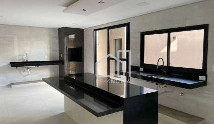 Sobrado com 3 dormitórios à venda, 176 m² por R$ 730.000,00 - Grand Ville - Uberlândia/MG