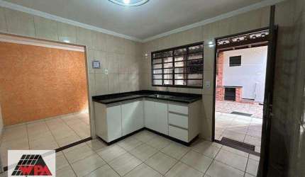 Casa à venda, 2 quartos, 2 vagas, Antônio Zanaga - Americana/SP