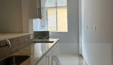 Apartamento para Locação em Petrópolis, Centro, 1 dormitório, 1 banheiro, 1 vaga