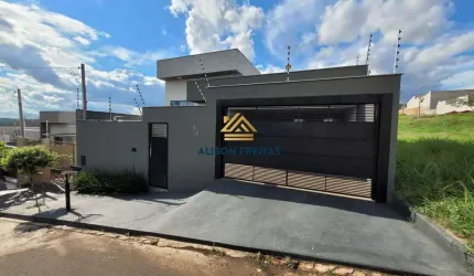 Casa com 3 quartos sendo uma suíte, com arquitetura moderna, no bairro Delta Ville, Ibiporã/PR