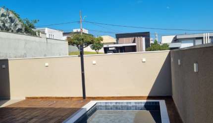 Casa nova nunca habitada com 03 dormitórios sendo 01 suíte com área gourmet e piscina