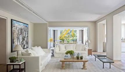 Apartamento Garden, 460m2, 4 suítes no melhor da Rua Curitiba! Finamente decorado e mobiliado! SENSACIONAL
