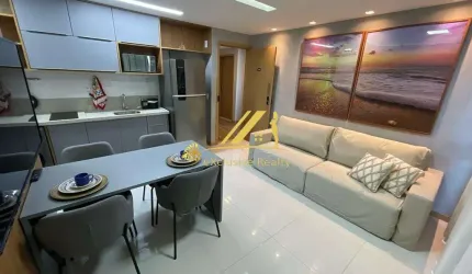 House Barra. Apartamento debruçado para o Mar, literalmente na Av. Oceânica, com vista total, finamente decorado e mobiliado. 44,56m2, com fechadura e