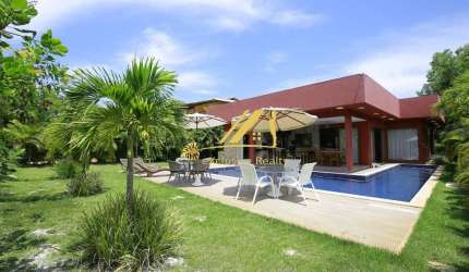 Casa de luxo com 4 suítes no Condomínio Quintas das Lagoas em Itacimirim. Luxo e Conforto no Litoral Norte da Bahia. Ótima infra de lazer!