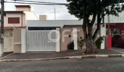 Casa com 3 quartos à venda na Rua Pascoal Notte, 611, Parque Taquaral, Campinas, 181 m2 por R$ 1.100.000