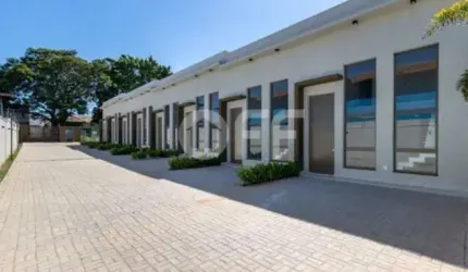 Casa com 3 quartos à venda na Rua Walter Schmidt, 68, Parque Rural Fazenda Santa Cândida, Campinas, 150 m2 por R$ 1.150.000