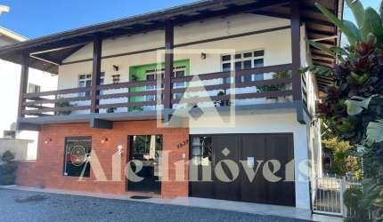 Casa com 4 quartos à venda no Testo Rega, Pomerode , 380 m2 por R$ 1.200.000