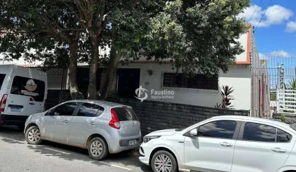 Casa próximo ao Teatro Municipal para venda