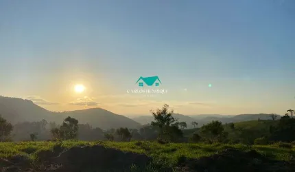 Terreno à Venda com 21.000 m²