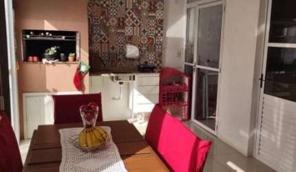 Casa com 3 Quartos e 2 banheiro à Venda, 130m²Guarulhos, São Paulo