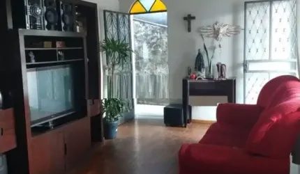 Casa com 110m2, 3 Quartos sendo 1 suite , 2 Vagas - Jardim Record, Taboão da Serra