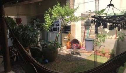 Casa com 3 Quartos e 2 banheiro à Venda, 137m²Cubatao São Paulo