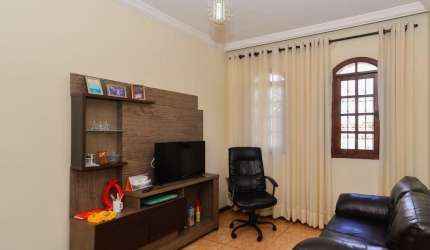 Casa com 3 Quartos e 2 banheiro à Venda, 135m²Vila Sonia São Paulo