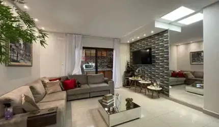 Casas com 3 Quartos e 3 banheiros à Venda em Planalto