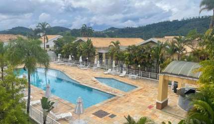 Casa para Venda em Santana de Parnaíba, Tamboré, 3 dormitórios, 1 suíte, 2 banheiros, 2 vagas