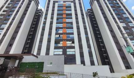 Apartamento 2 Dormitórios, 1 suíte, 2 vagas com depósito - Jd. Gonçalves