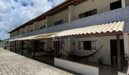 Oportunidade!!!! Casa de 3/4 sendo duas suítes em condomínio Village
