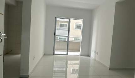 J - Alugo Apt no condomínio Prime Calhau 1