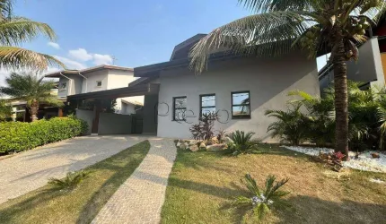 Casa à venda com 3 suítes no Residencial Terras do Caribe, Valinhos.