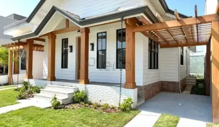 Casa à venda em Indaiatuba, Jardim Residencial Dona Lucilla, com 2 suítes, com 180 m²
