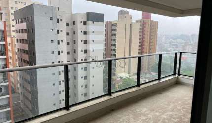 Apartamento à venda com 3 dormitórios no Cambuí, Campinas.