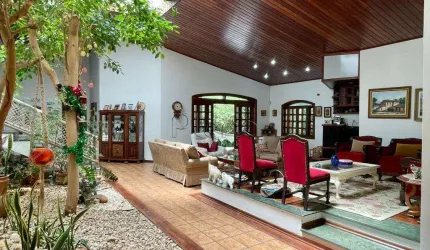 Casa à venda com 4 quartos no Parque Nova Campinas, Campinas.