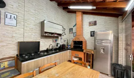 Casa à venda com 3 quartos no Vila Padre Manoel de Nóbrega, Campinas.