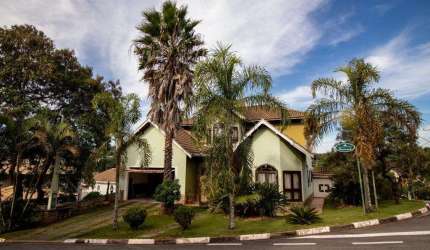 Casa à venda com 3 quartos no Condomínio Recanto dos Paturis, Vinhedo.