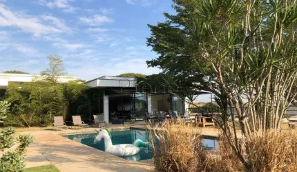 Casa com 5 quartos para Venda e Locação no Recanto das Flores, em Indaiatuba.